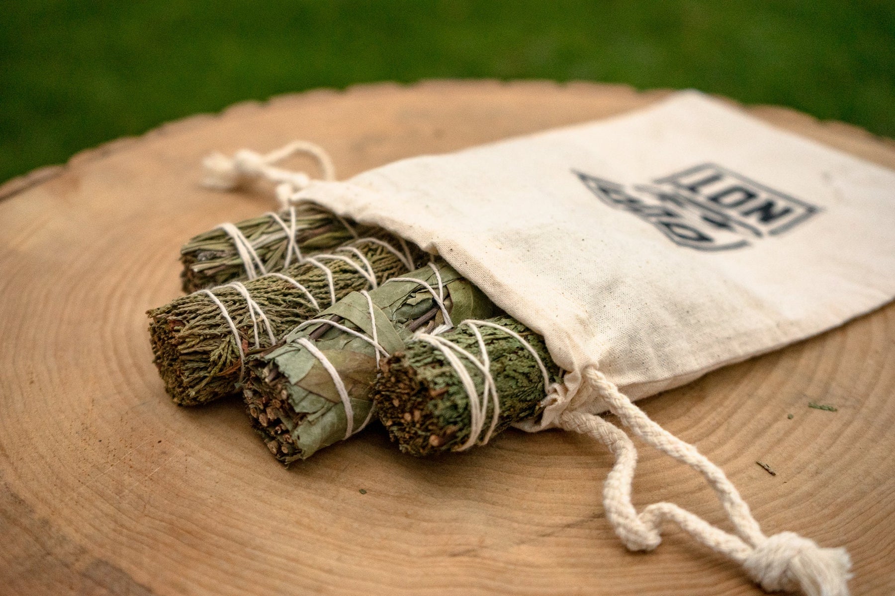 Sage Free Smudge Sticks - Arbor & Herb